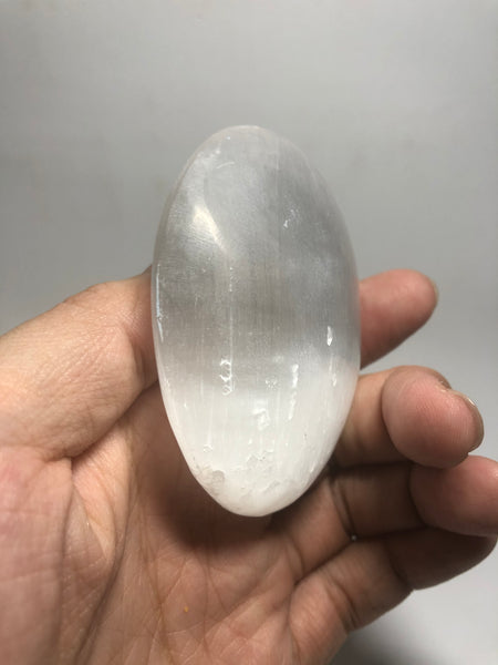 Selenite Palm Stones 112g