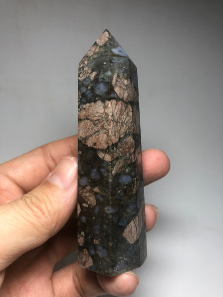 Que Sera Crystals Point 117g