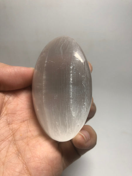 Selenite Palm Stones 124g