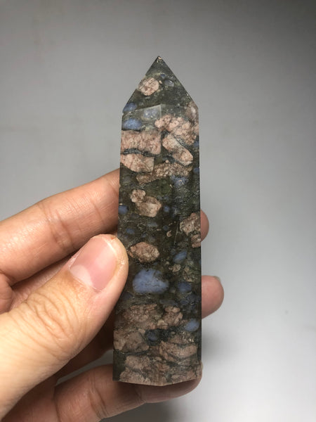 Que Sera Crystals Point 131g