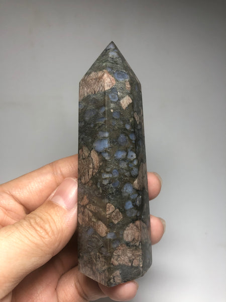 Que Sera Crystals Point 131g