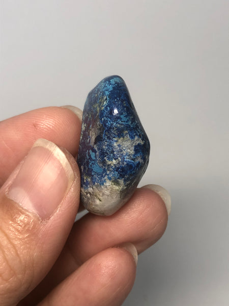 Shattuckite with Calcite Tumbled Stones 18g