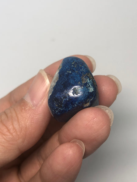 Shattuckite with Calcite Tumbled Stones 21g