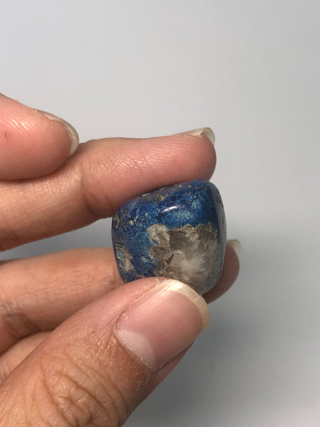 Shattuckite with Calcite Tumbled Stones 21g