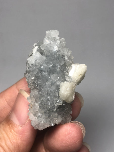 Apophyllite with Stilbite Raw Crystals 26g