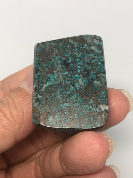 Chrysocolla with Cuprite and Calcite Tumbled Stones 33g