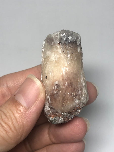 Stilbite with Hematite Raw Crystals 34g