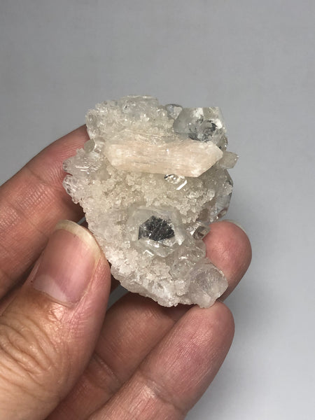 Apophyllite with Stilbite Raw Crystals 38g