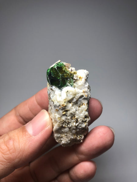 Chrome Tourmaline Vanadium Dravite 40g