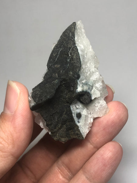 Apophyllite Raw Crystals 50g