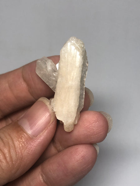 Stilbite Raw Crystals 8g