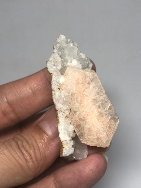 Stilbite Raw Crystals 26g