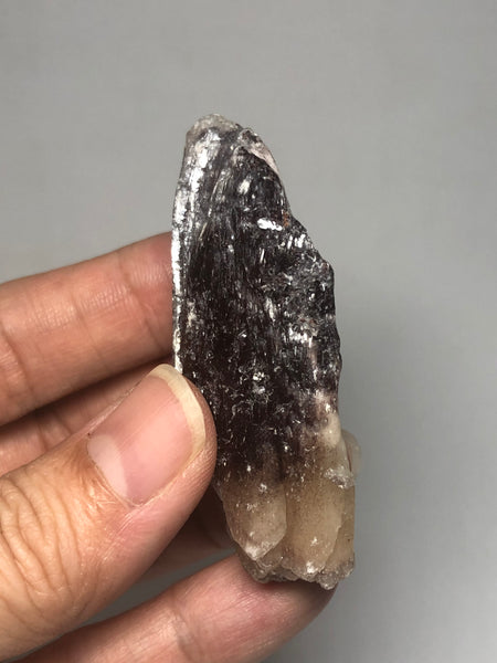Stilbite with Hematite Raw Crystals 33g